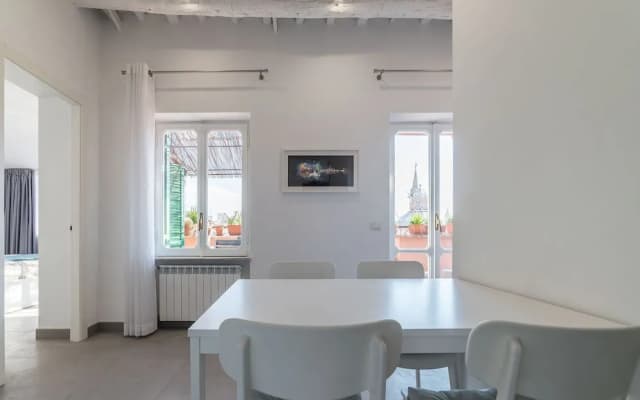 Piazza Navona Panoramic Penthouse - photo 4