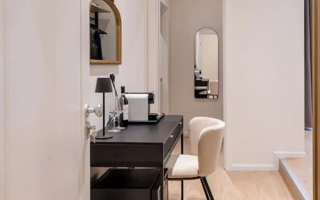 Romart luxury rooms - photo 2