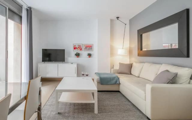 Inside Barcelona Apartments Salvà - photo 3