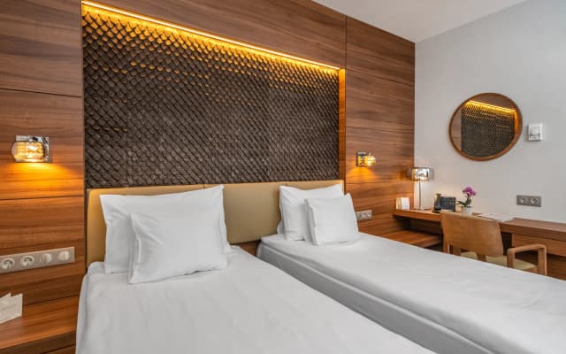 Charm Hotel Budapest  (formerly Boutique Hotel Budapest) - photo 3