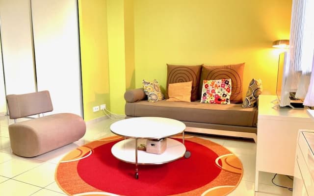 Apart Hotel Riviera - Old Port - Place du Pin - photo 4