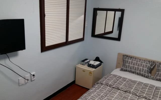 KIMSTAY - photo 2