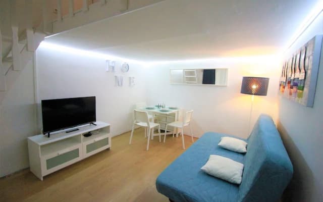 Budapest Easy Flats - Opera Apartments - photo 2