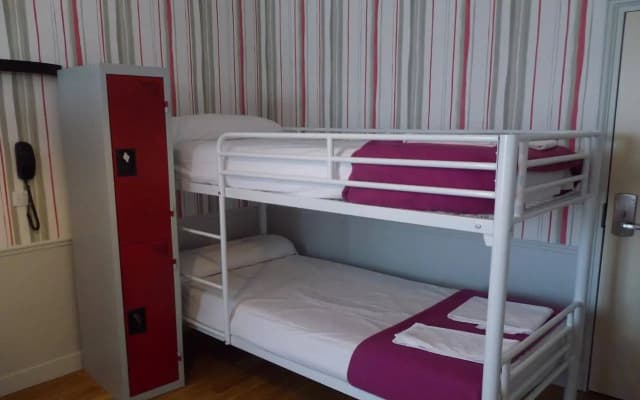 Perfect Hotel & Hostel - photo 4
