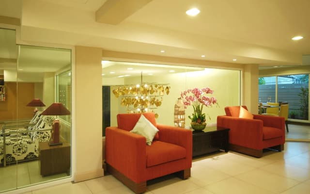 Bangkok Loft Inn - photo 2