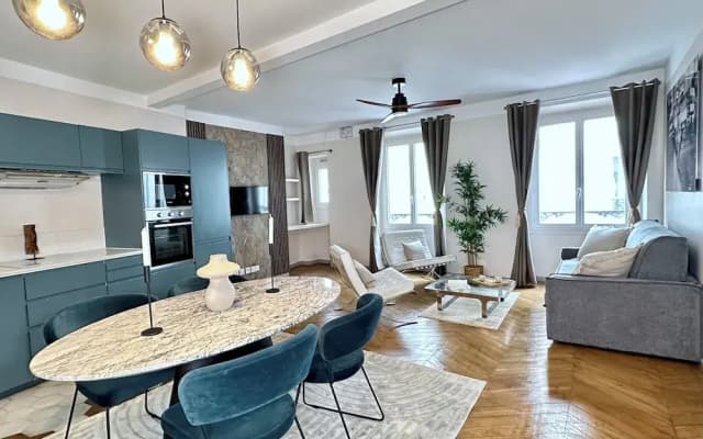 1581 Miromesnil - photo 2