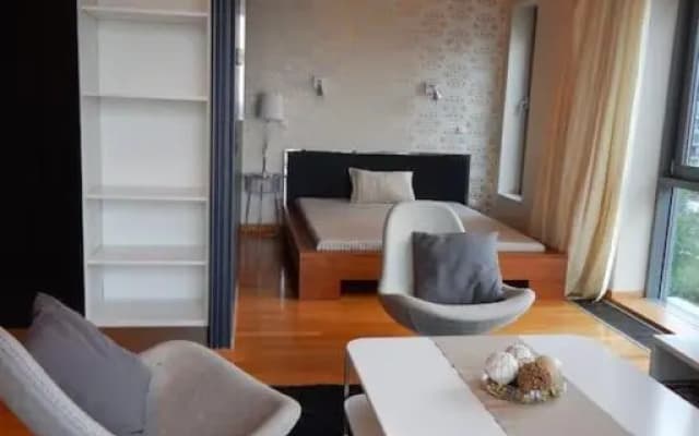 Imádnivaló medencés hotellakás szaunával. - photo 3