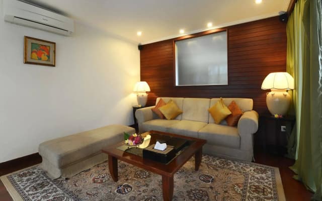 The Khayangan Dreams Villa, Seminyak - photo 4