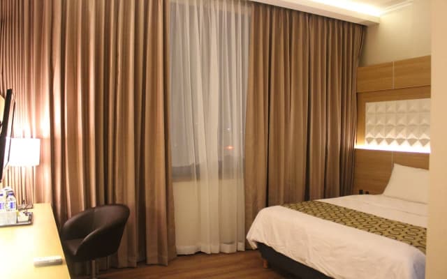 Fontana Hotel Jakarta - photo 5