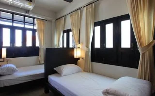 De Vieng Hostel - photo 2