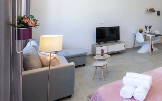 Feidias luxury flat Psyrri square - photo 3