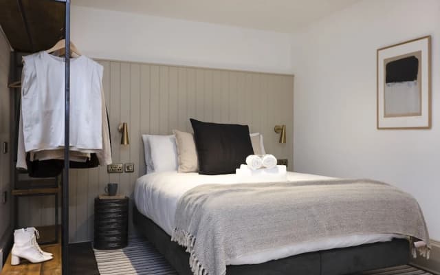 29 Queen Street Aparthotel - photo 2