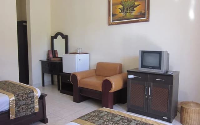EdOTEL Denpasar - photo 4