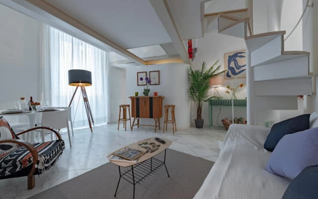 Peruzzi Apartment - photo 2