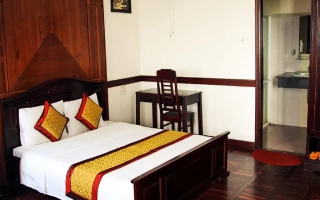 Hung Vuong Hotel - photo 2