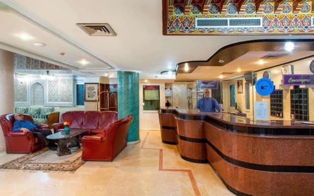 Hotel Akabar - photo 2