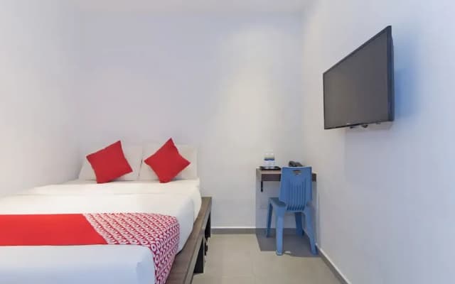 OYO 128 Mutiara Suites - photo 5