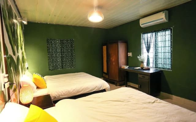 Herb's House - photo 3