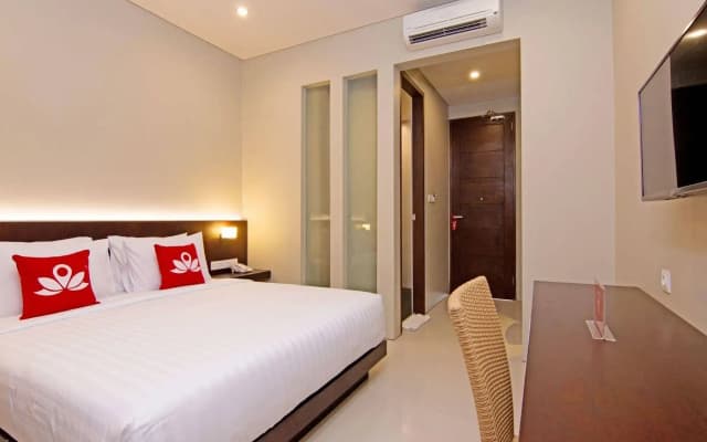Zen Rooms Jimbaran Jepun - photo 4