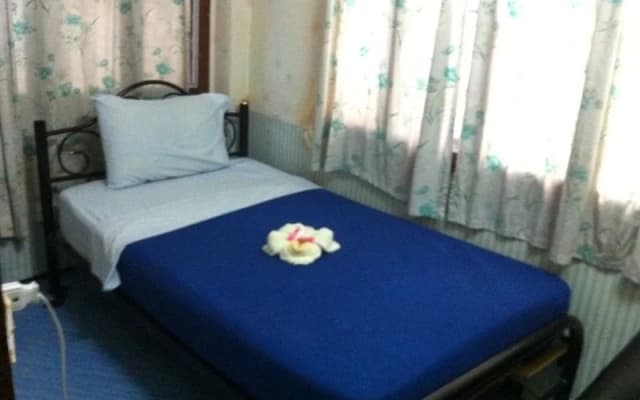Eve's Guesthouse - photo 5