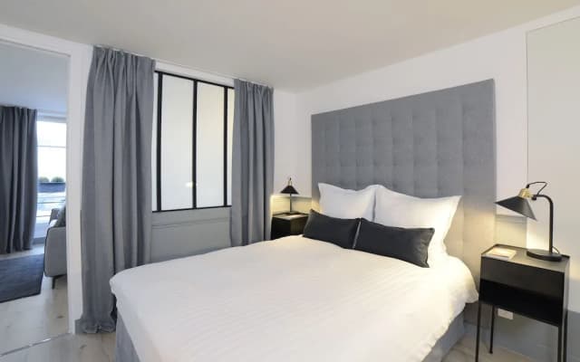 Luxury 4BDR Le Louvre I by Livinparis - photo 2