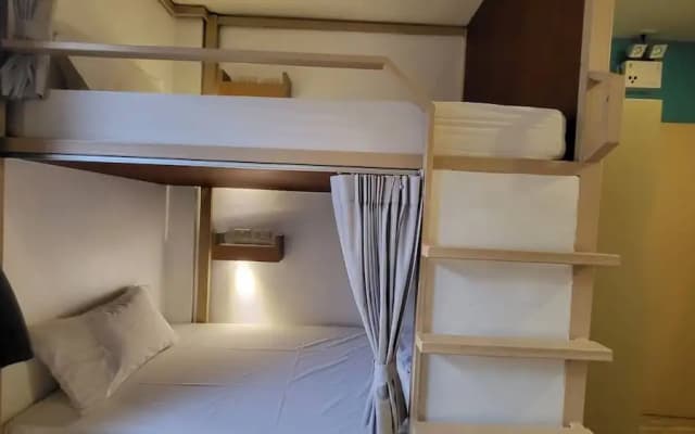 Terminal 58 hostel at town - photo 3