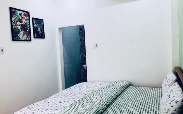 L hostel - photo 5