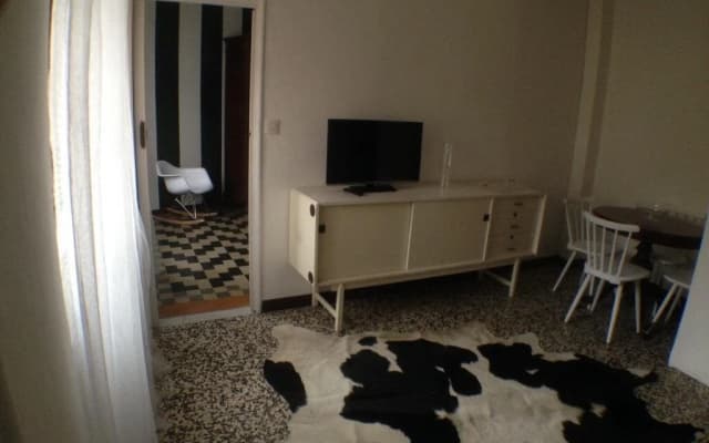 Jan House - photo 4