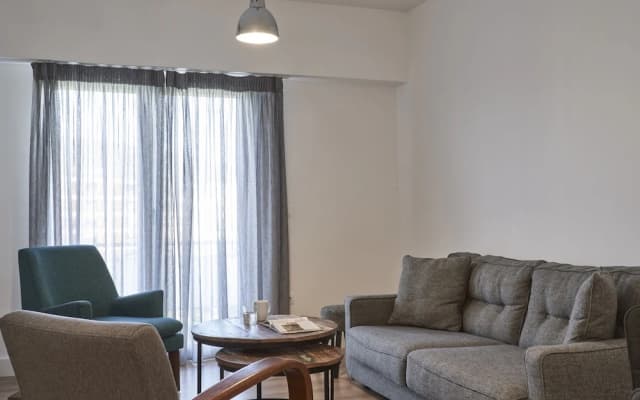 Urban Heights 2BD Apartment - photo 4