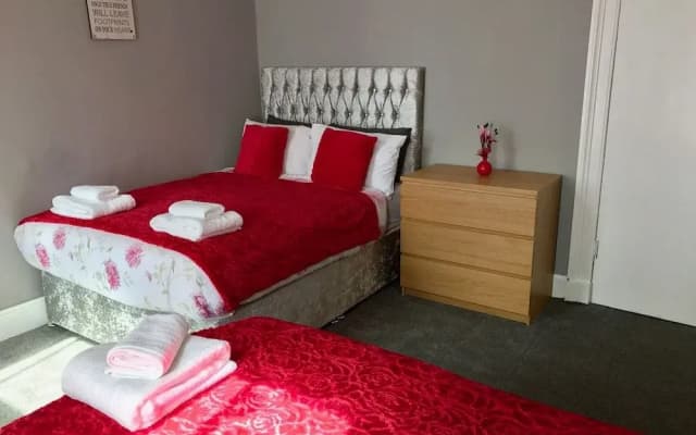 8 Great Junction Street - photo 4