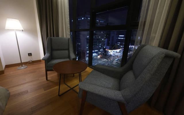 Standard Hotel - photo 5