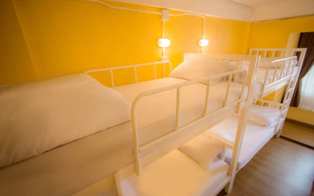 Thai Thai Hostel - photo 3