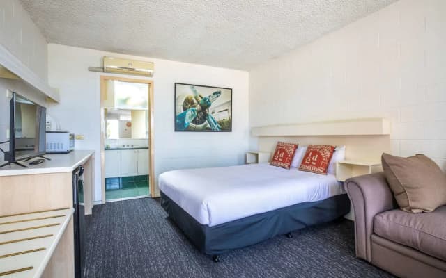 The Mulgrave Motel - photo 5