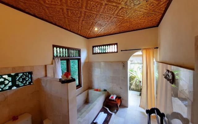 Alam Indah Ubud - photo 2