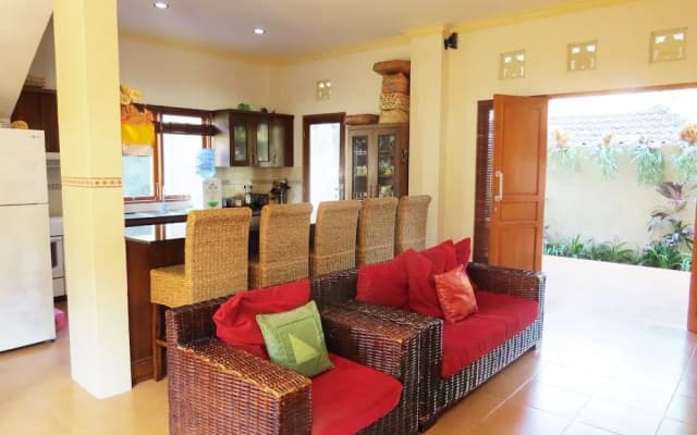 Sama's Cottages and Villas - photo 2