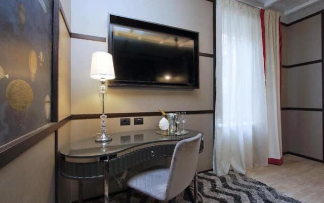 Helmirage Piazza Di Spagna Suite - photo 4