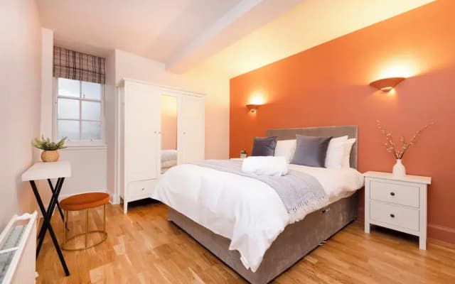 JOIVY Modern 1-bed flat in New Town - photo 2