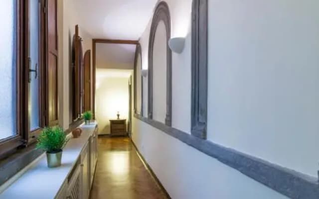 Santa Croce Lovely Florence - photo 3