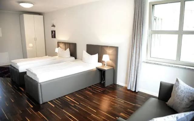 Inn Hotel Berlin - photo 4