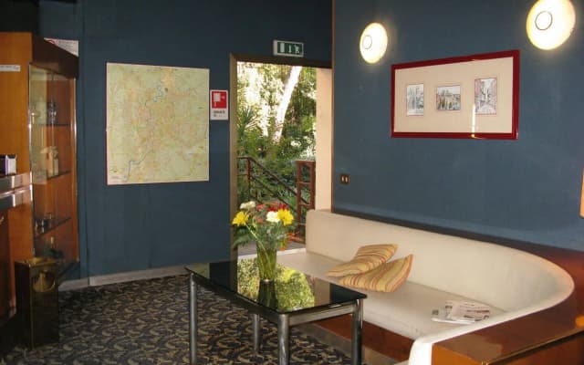 York Hotel - photo 3