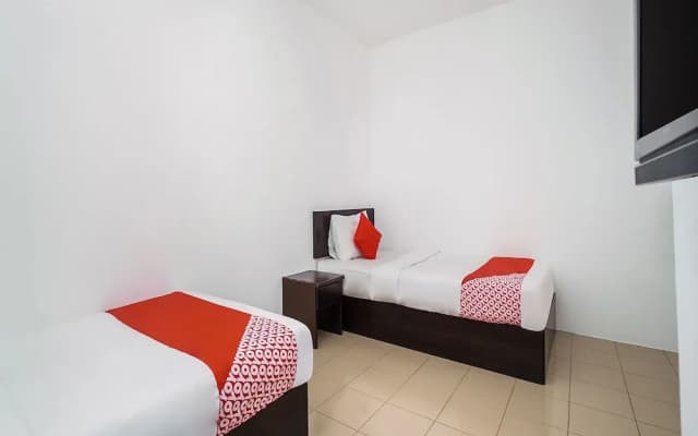 OYO 89330 Hotel Star Inn - photo 5
