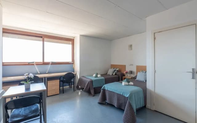 Residencia Universitaria Resa Lesseps - photo 4