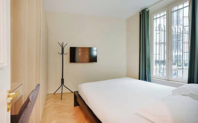 Spacious Apartment - 3br-8p - Ternes - photo 3
