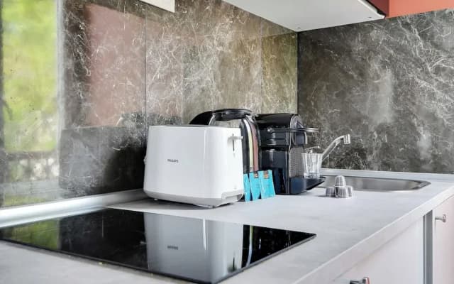 Authentic Studio - 2P - Canal Saint-martin - photo 5