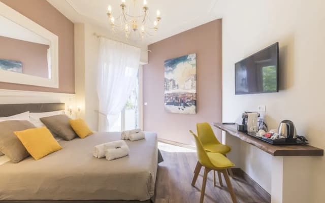 Trastevere Gallery Suites - photo 3