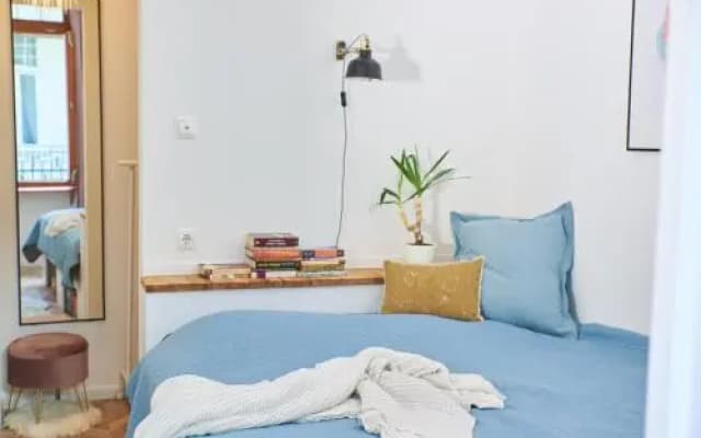 Cozy Stylish Flat by Vaci Street - photo 2