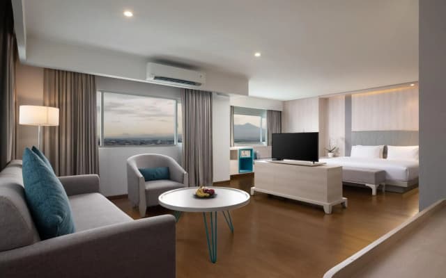 Wave Hotel Pattaya - photo 4