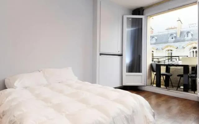 Studio charmant avec balcon et vue sur Tour Eiffel - photo 5