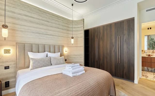 Luxurious AC Apartment Beaubourg Le Marais - photo 5