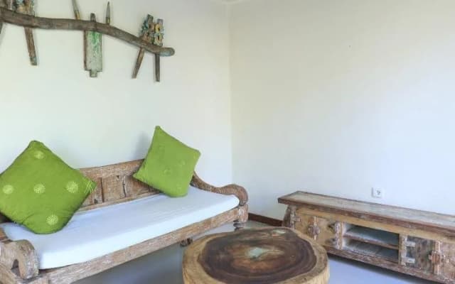De Dalam - photo 2